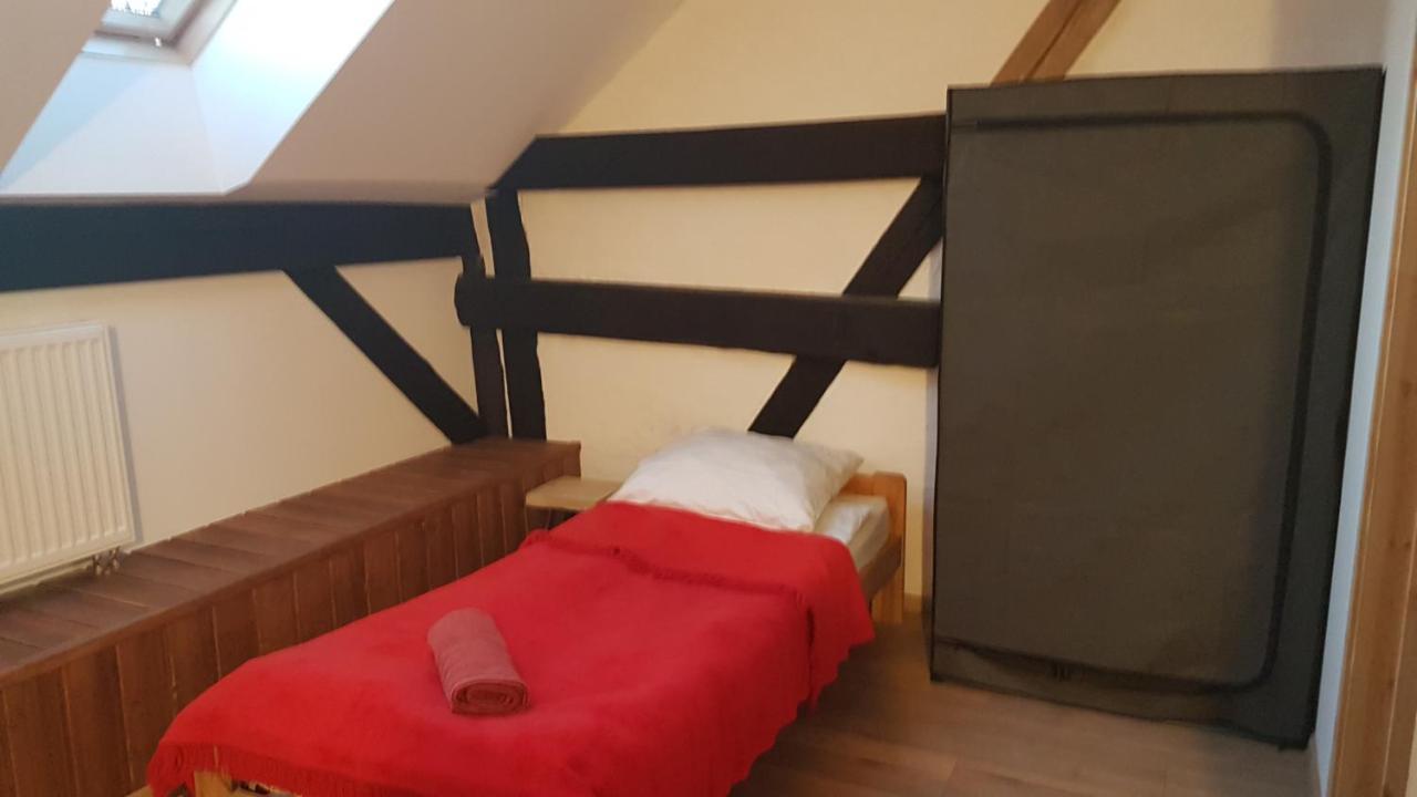 Dziewanna Apartment Brzeziniec Екстериор снимка